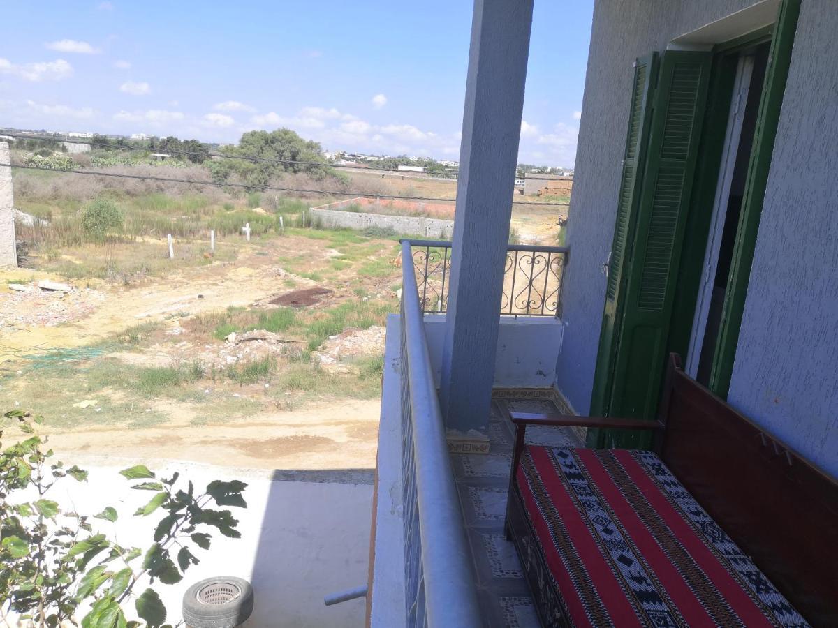 Hotel L'Hirondelle De Kelibia : Chez Amou Exterior foto