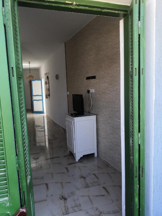 Hotel L'Hirondelle De Kelibia : Chez Amou Exterior foto