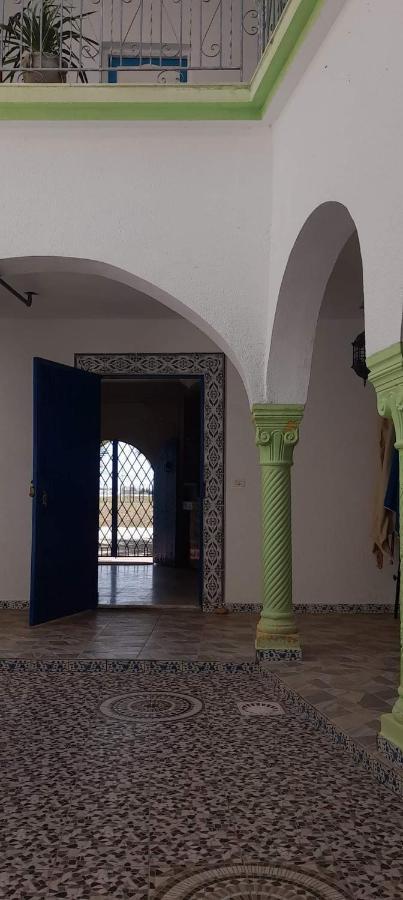 Hotel L'Hirondelle De Kelibia : Chez Amou Exterior foto